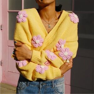 Mure+Grand Flowers Follow the Sun Puff Cardigan Sweater Yellow Pink size S/M